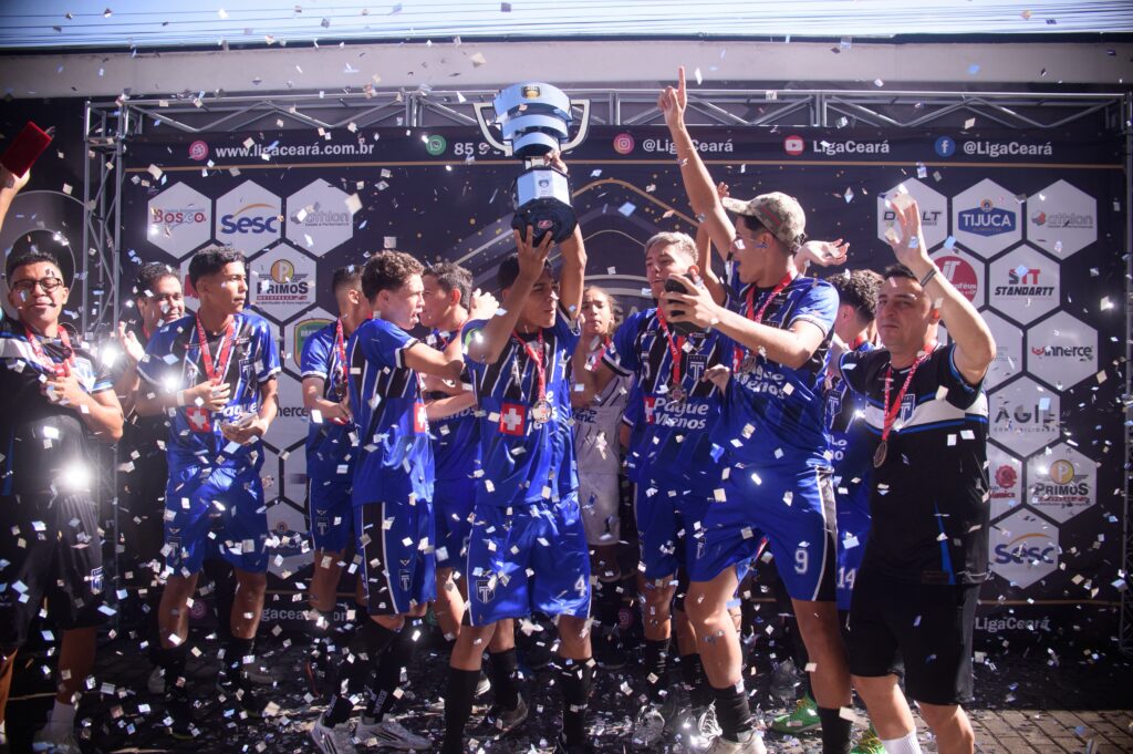 Tirol Sub-15 é campeão da Liga Ceará