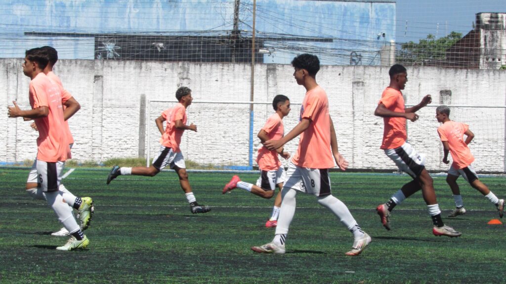 CEARENSE SUB-15: Tirol enfrenta Ferroviário nesta quinta-feira pelas quartas de final